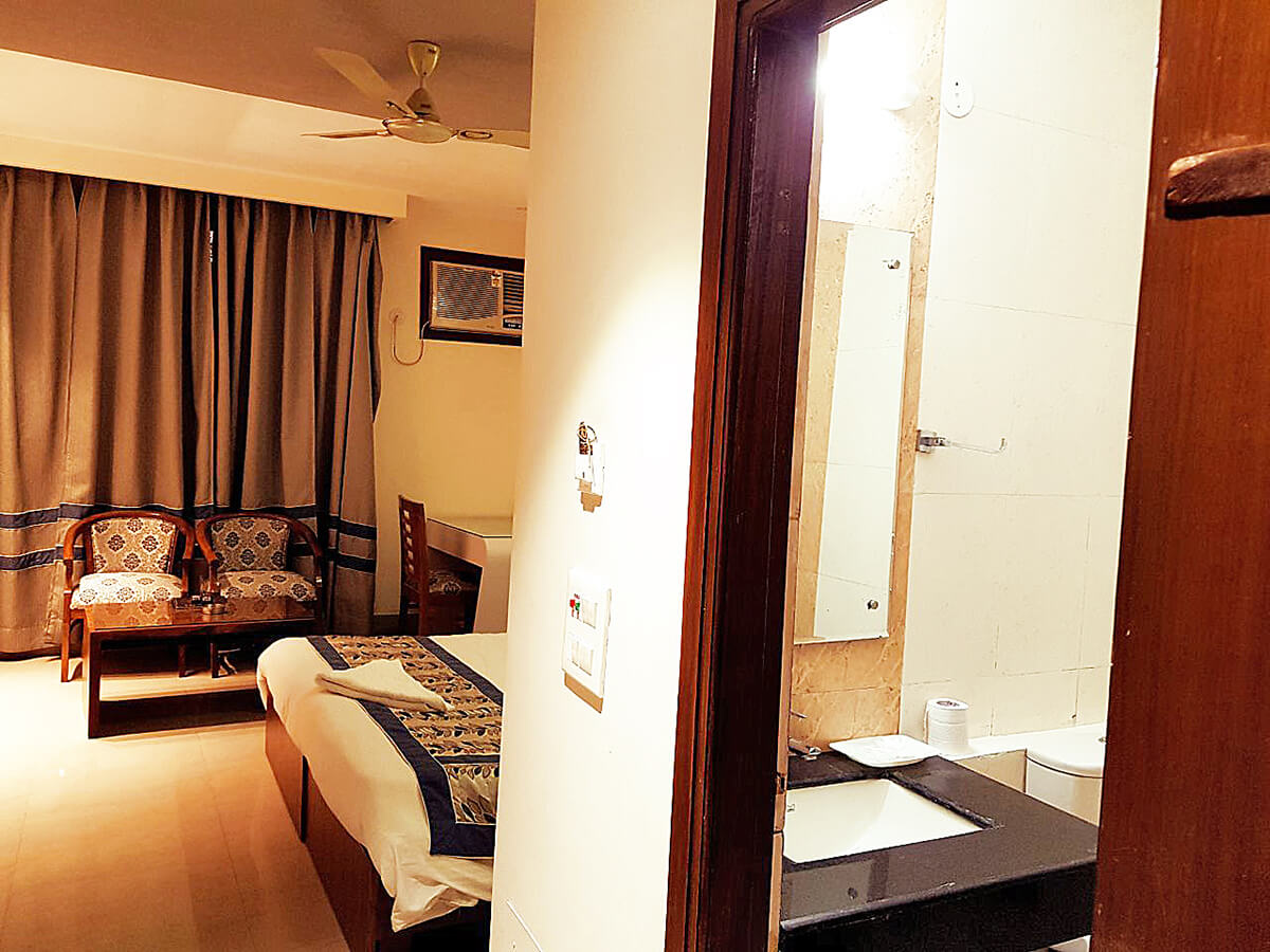 best hotel for stay in Ambala 4