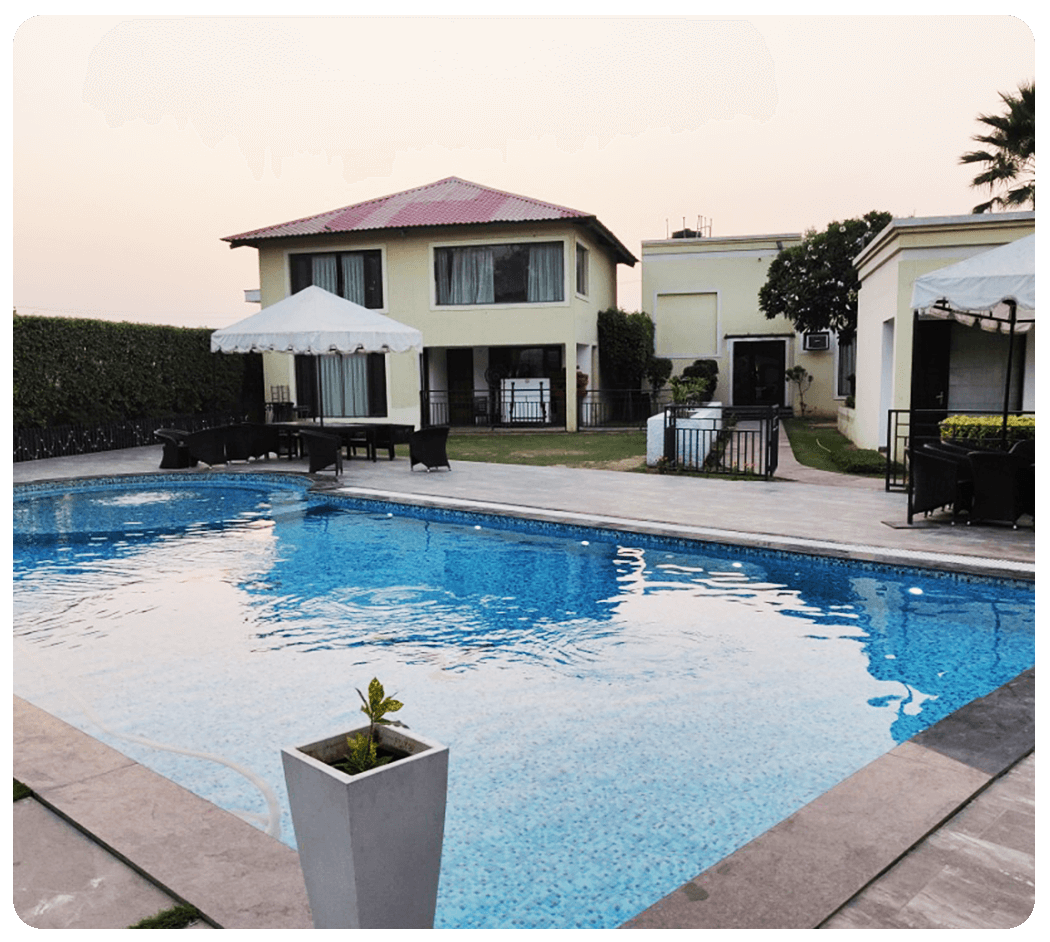 Hotel with swimming pool in Ambala 1